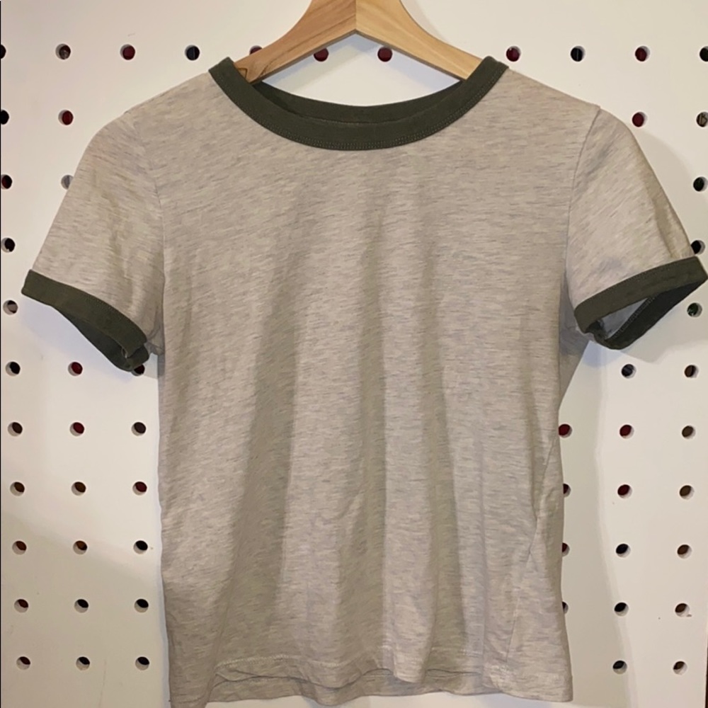 H&M basic two tone tee - Picture 2 of 3